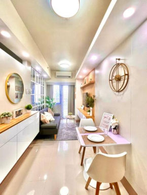 Scandi-Style & Organic condo Shore 3 MOA